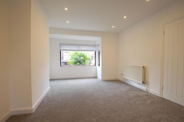 300, Birchfield Road East, Northampton photo 2
