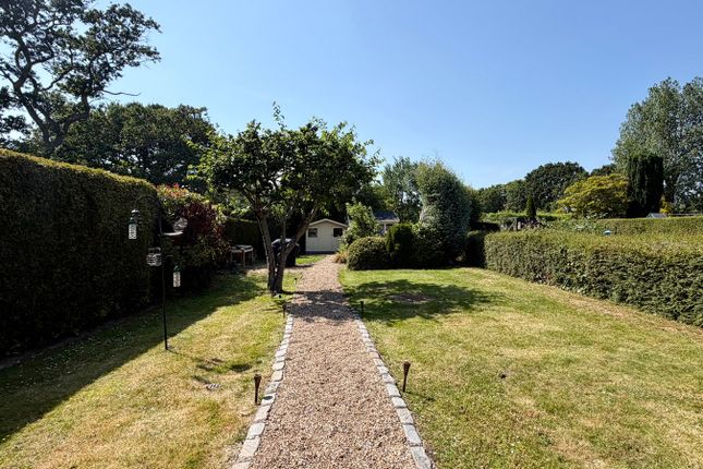 Rosebank, Potmans Lane, Bexhill-on-Sea photo 2