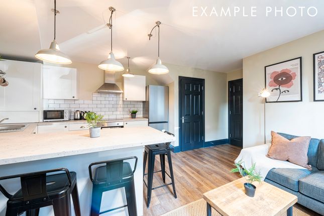 Flat T, Hosiery, Kitchen Example 1