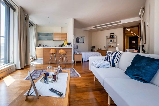 Flat 115, Balmoral Apartments, 2, Praed Street, London photo 3