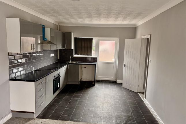 5, Blenheim Road, Wigan photo 2