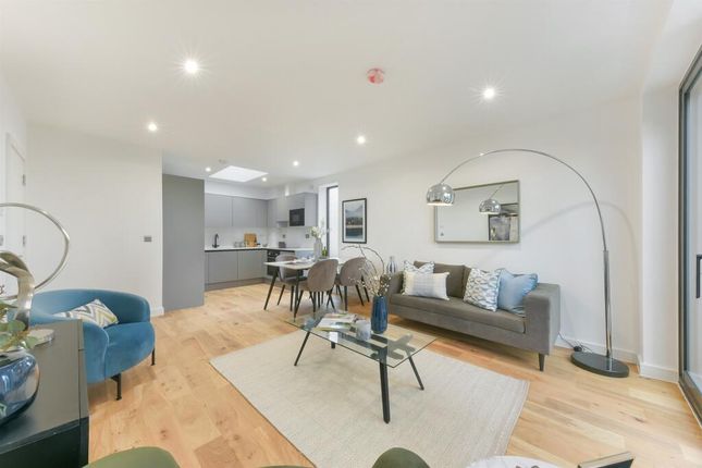 Flat for sale in 4 Wren House, Longley Road, Tooting
