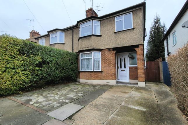 Thumbnail Property to rent in Maythorne Close, Watford