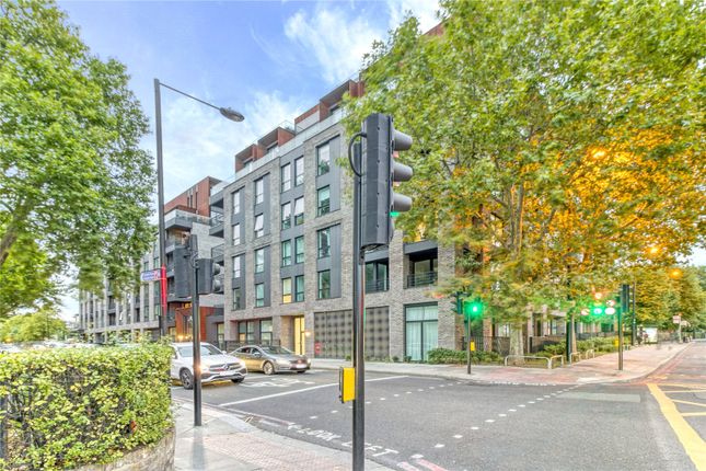 Flat to rent in St Pancras Way, Camden Town