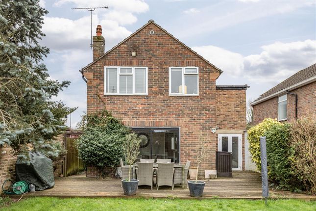 Thumbnail Detached house for sale in Lake Close, Byfleet, West Byfleet