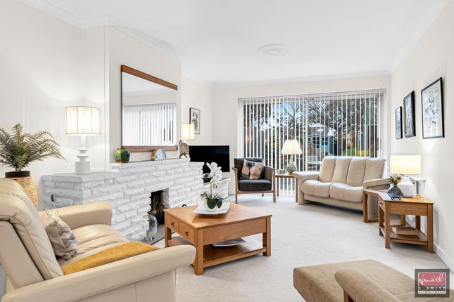 2, Anglesey Close, Ashford photo 4