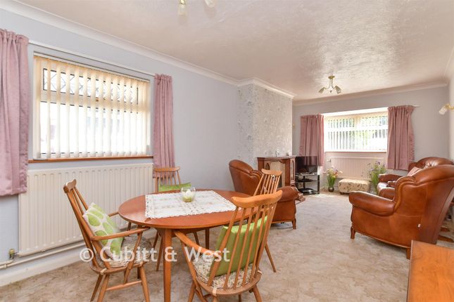 17, Lyminster Avenue, Brighton photo 3