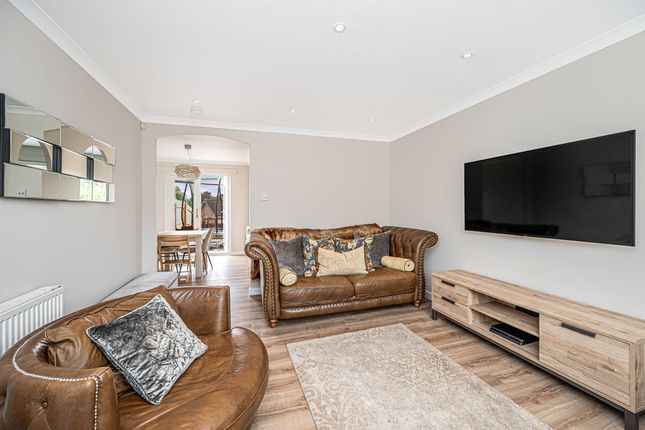 104, Strathallan Drive, Kirkcaldy photo 4