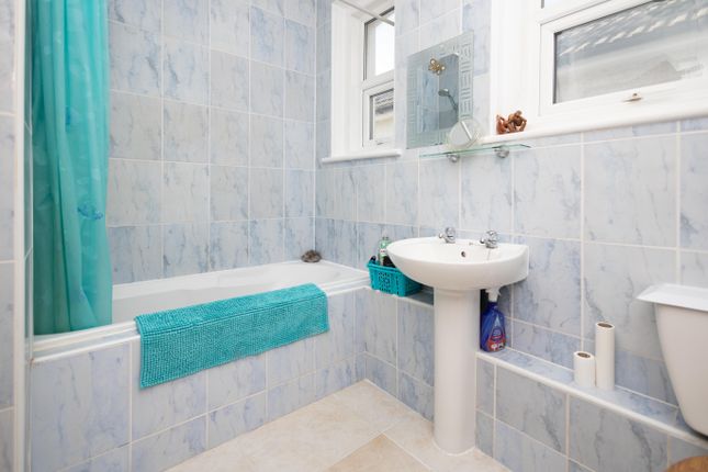 Flat for sale in Fitzharris Avenue, Winton, Bournemouth