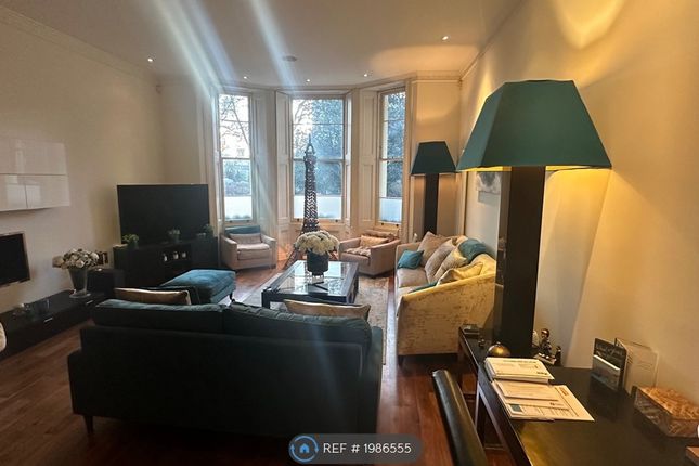Thumbnail Flat to rent in St. Georges Square, London