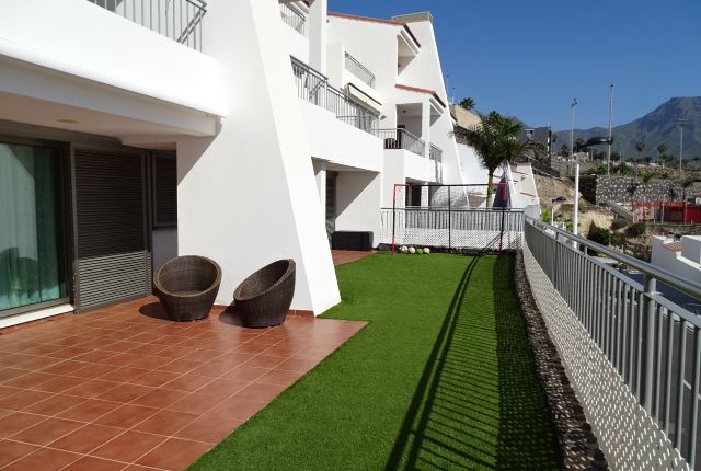 Apartment for sale in Calle Diego Hernandez, Magnolia Golf Resort, Costa Adeje, Tenerife, Canary Islands, Spain