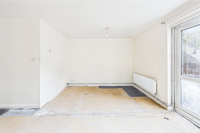 Bedford Road, London photo 3