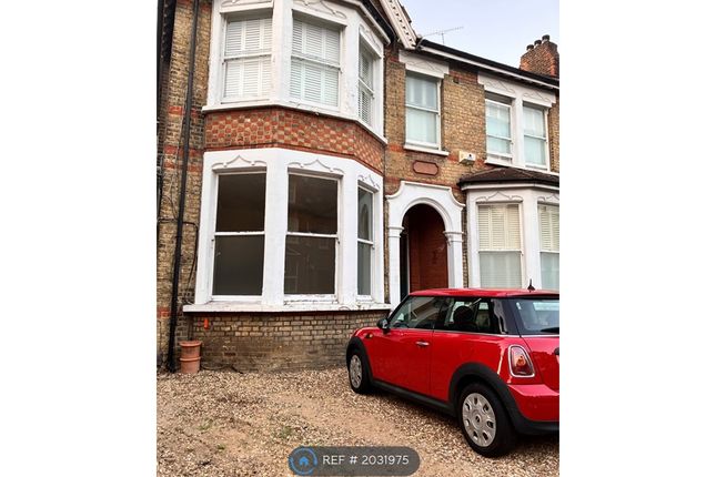Thumbnail Flat to rent in Creffield Road, London