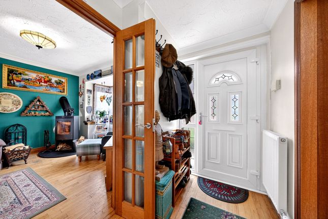 18 Gardrum Gardens, Falkirk photo 2