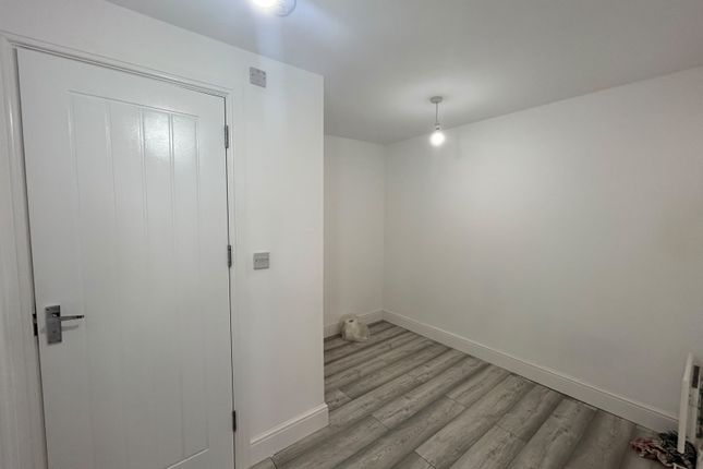 Flat 1, 42 King Street photo 5