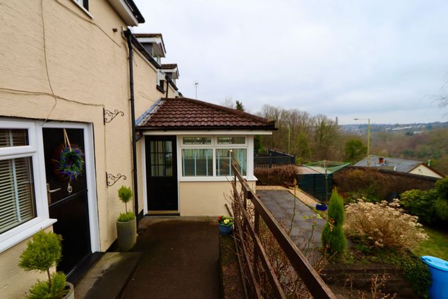 Cottage for sale in The Rhiw, Blackwood NP12