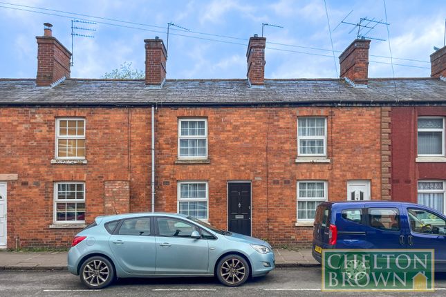 Terraced house to rent in St James Street, Daventry, Northants
