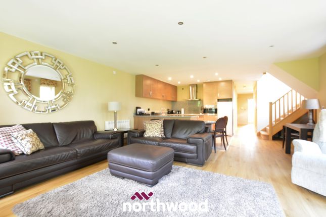 9, Milestone Court, Doncaster photo 4