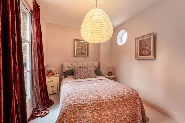 Thumbnail Flat for sale in Westbourne Park Villas, Notting Hill, London
