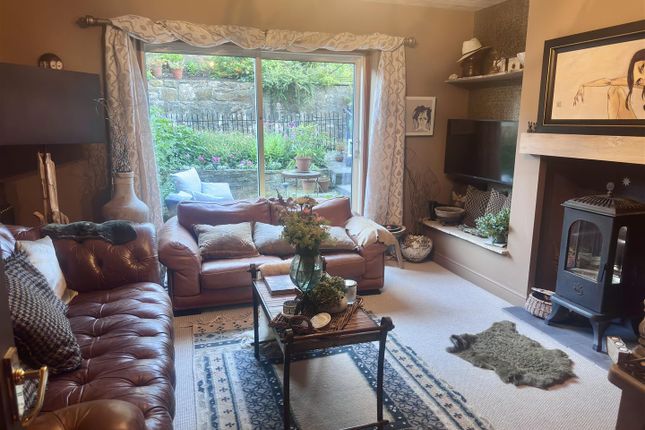 11, Beckside Close, Ilkley photo 4