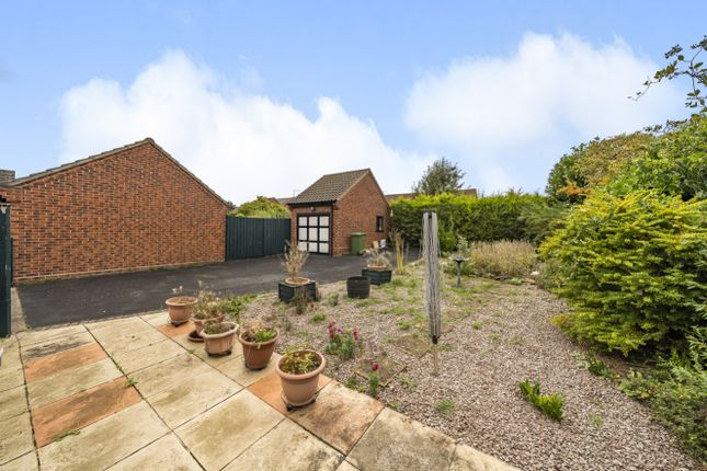 Bungalow for sale in Hawkshead Grove, Lincoln