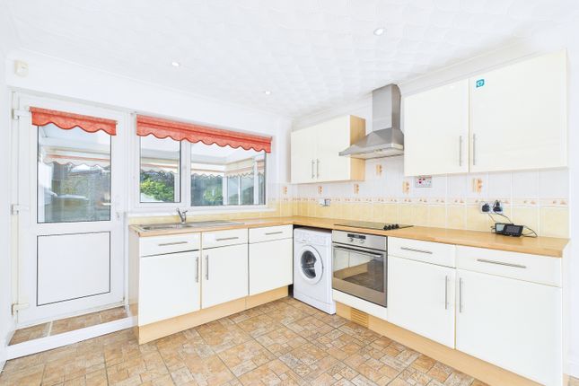 7, Lee Road, Peterborough photo 3