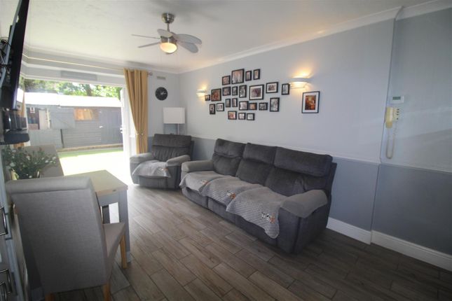 Flat 1, 543, Bordesley Green East, Birmingham photo 4