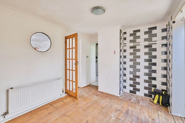 27, Seabrook Road, Rugeley photo 4