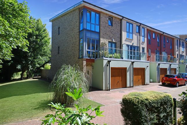 Thumbnail Town house for sale in Scholars Walk, Cambridge