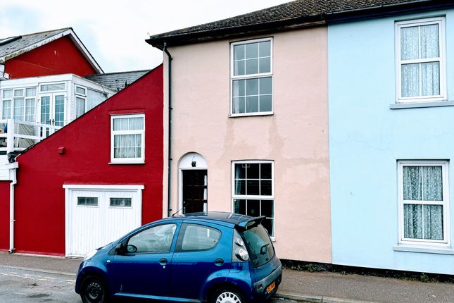 Thumbnail Terraced house for sale in North River Road, Great Yarmouth