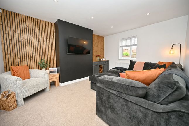 9, Churchfield Avenue, Barnsley photo 4