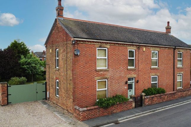 Thumbnail Detached house for sale in Fairfield Crescent, Long Eaton, Nottingham