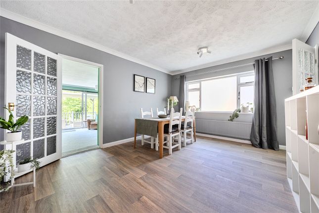 40, The Grove, Westerham photo 4