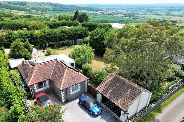 Thumbnail Bungalow for sale in Roman Road, Bleadon, North Somerset