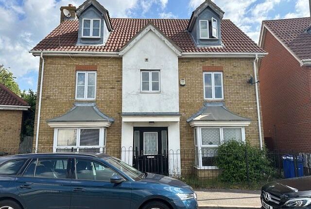 Thumbnail Detached house for sale in Mayflower Road, Grays