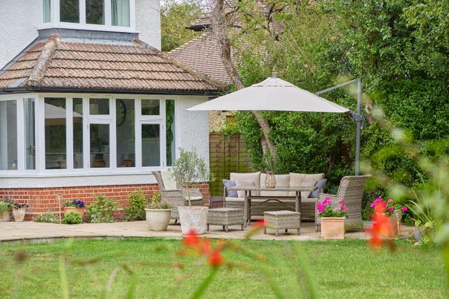 24 Queen Edith's Way 0408250047.Jpg