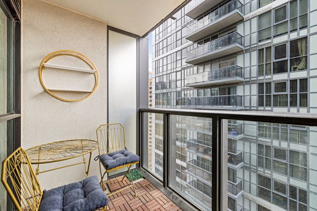 Apartment for sale in X Condominium, 110 Charles St E #1708, Toronto, On 1T5, Canada