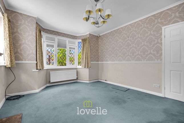 25 Eastwood Avenue, Grimsby photo 4
