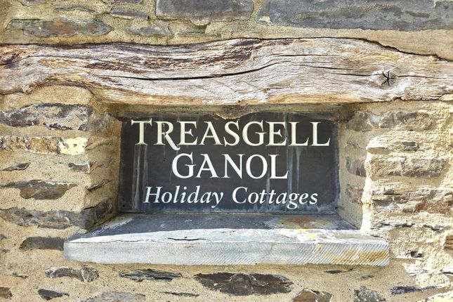 Entrance Nameplate