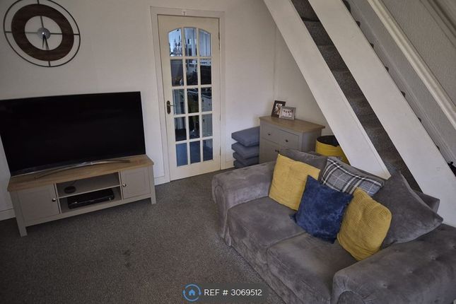 Monmouth Grove, Newton Le Willows, St. Helens photo 4