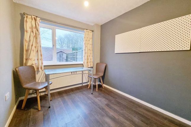 36, Ancaster Drive, Sleaford photo 3