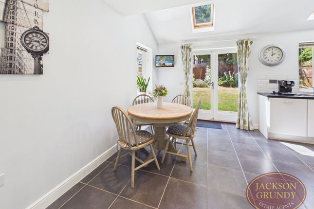 43, Digby Close, Northampton photo 4