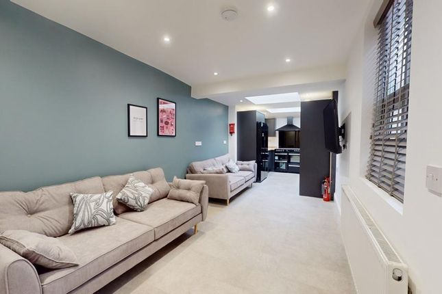 A Spacious And Inviting Large Modern Living Room, ...