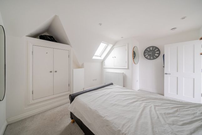 Flat 8, 6, Yukon Road, London photo 4