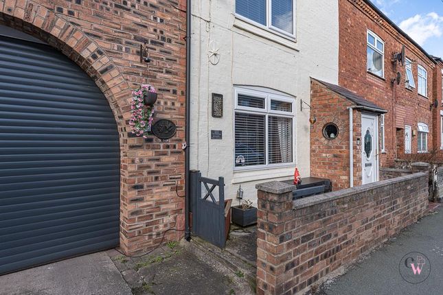 331, Station Road, Winsford photo 2