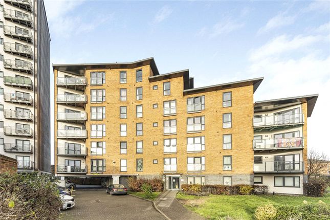 Thumbnail Flat for sale in Gateway Court, Parham Drive, Ilford