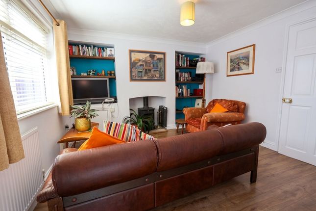 20 Bernard Street, Ely photo 3