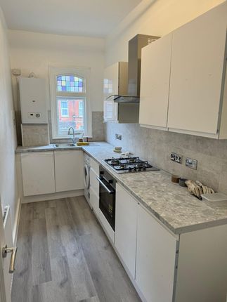 Maisonette for sale in Tankerville Road, London