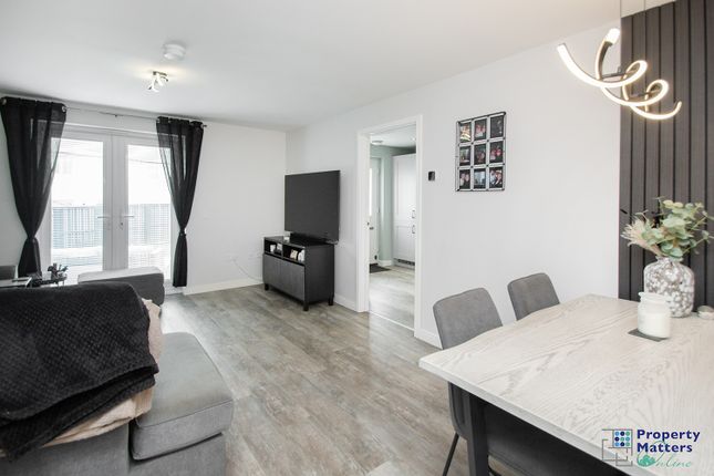 30 Silver Arrow Gardens, Kilwinning photo 4