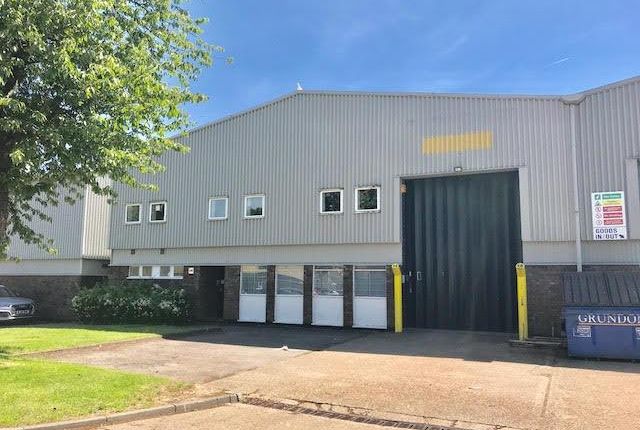 Light industrial to let in Industrial Centre, Coronation Road, Cressex Business Park, High Wycombe, Bucks